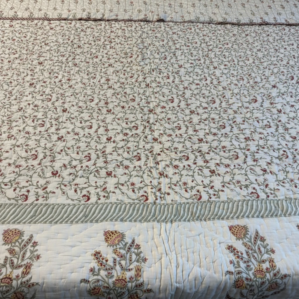 Phoolkari – MulMul Cotton Quilt