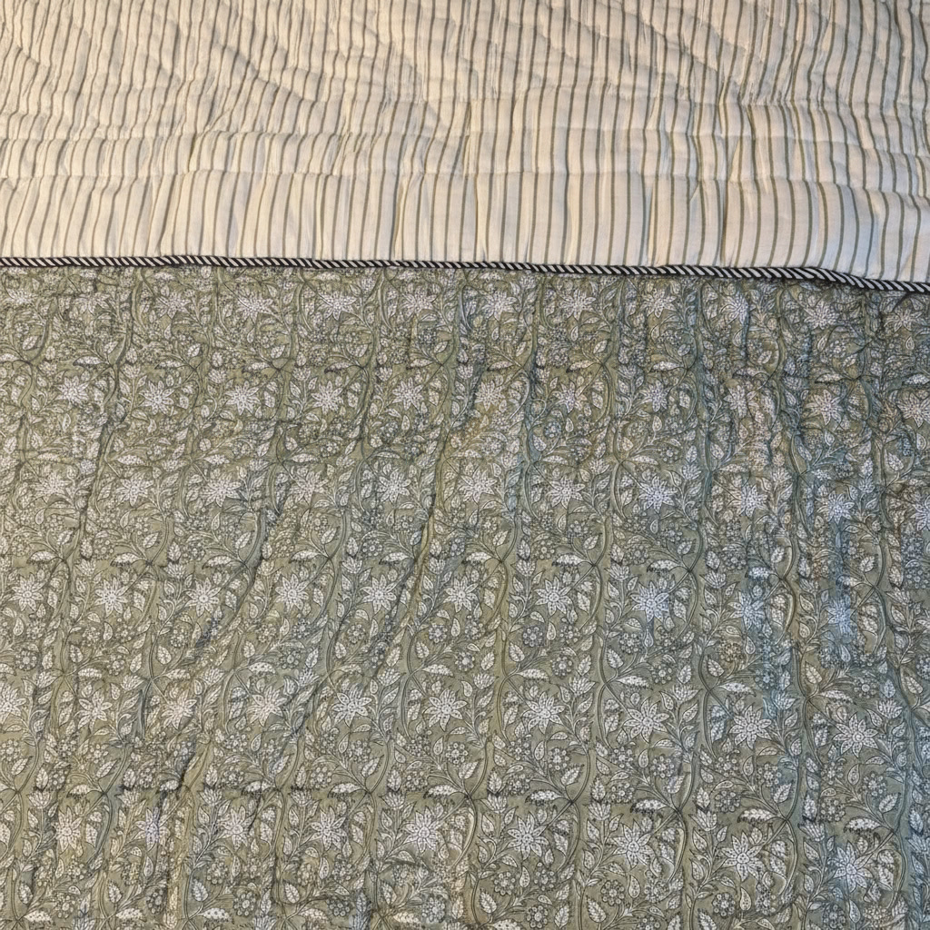 Gulnaar - MulMul Cotton Quilt - Image 2