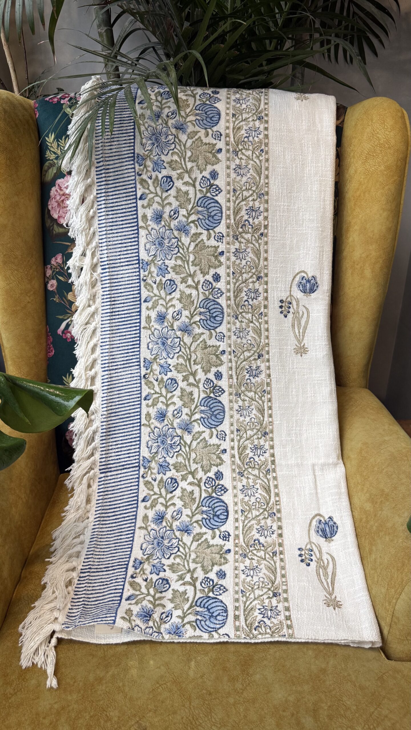 SOFA THROW (55 × 75)