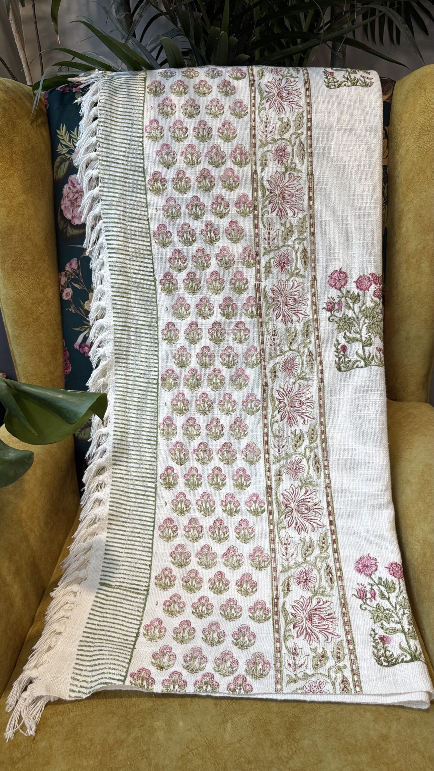 SOFA THROW (55 × 75)