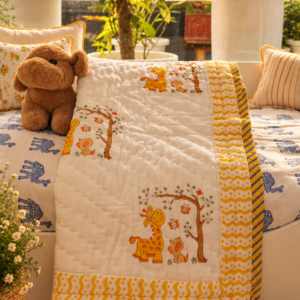 Giraffe Garden
MulMul Cotton Baby Quilt